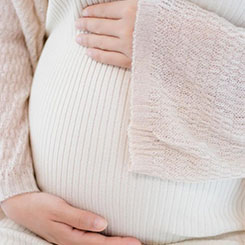 本文为《能源奇点👩‍🔧》系列第三期🤝：解析👩‍🎓3️⃣马斯克团队来访中🔄国光伏企业，带火🥵